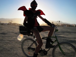 picture of bike rider for hexayurttape.com